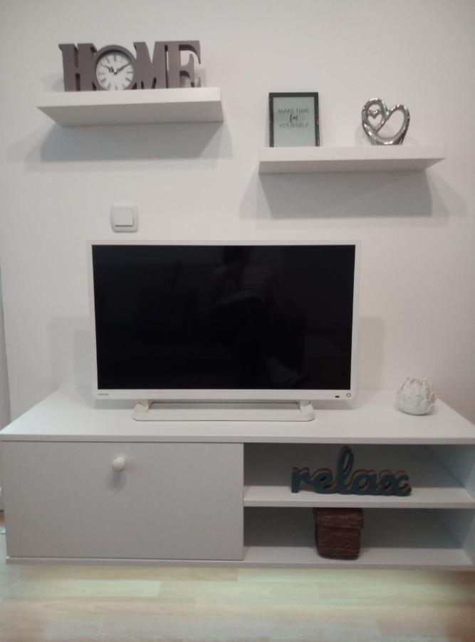 Emili Apartman ยาโกดินา ภายนอก รูปภาพ